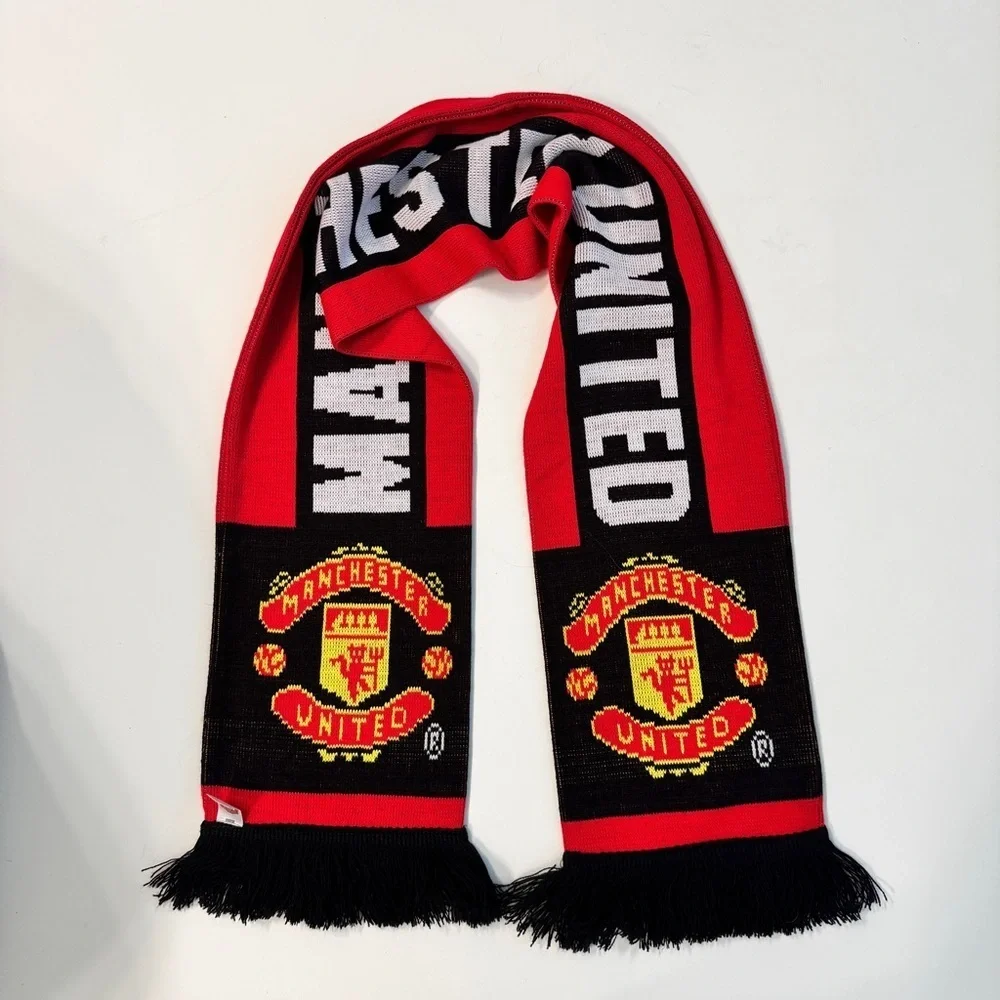 Manchester United Soccer Scarf in Red and Black Scarf